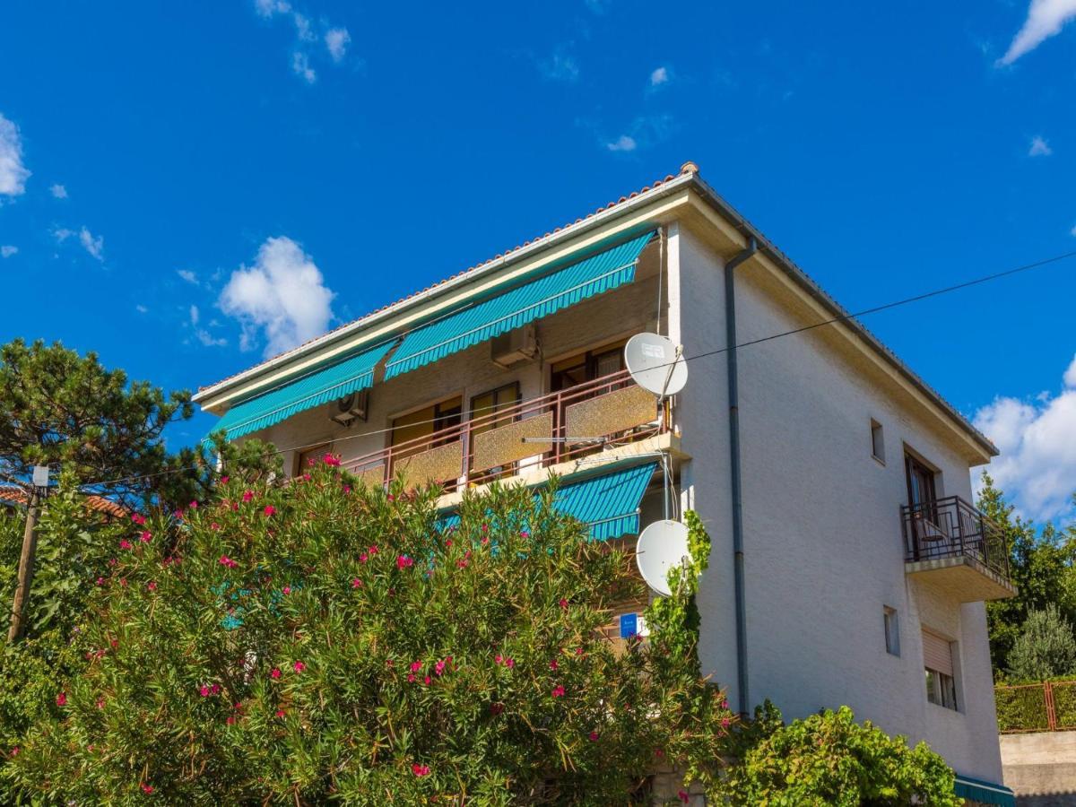 Apartment Mazor Crikvenica Exteriör bild