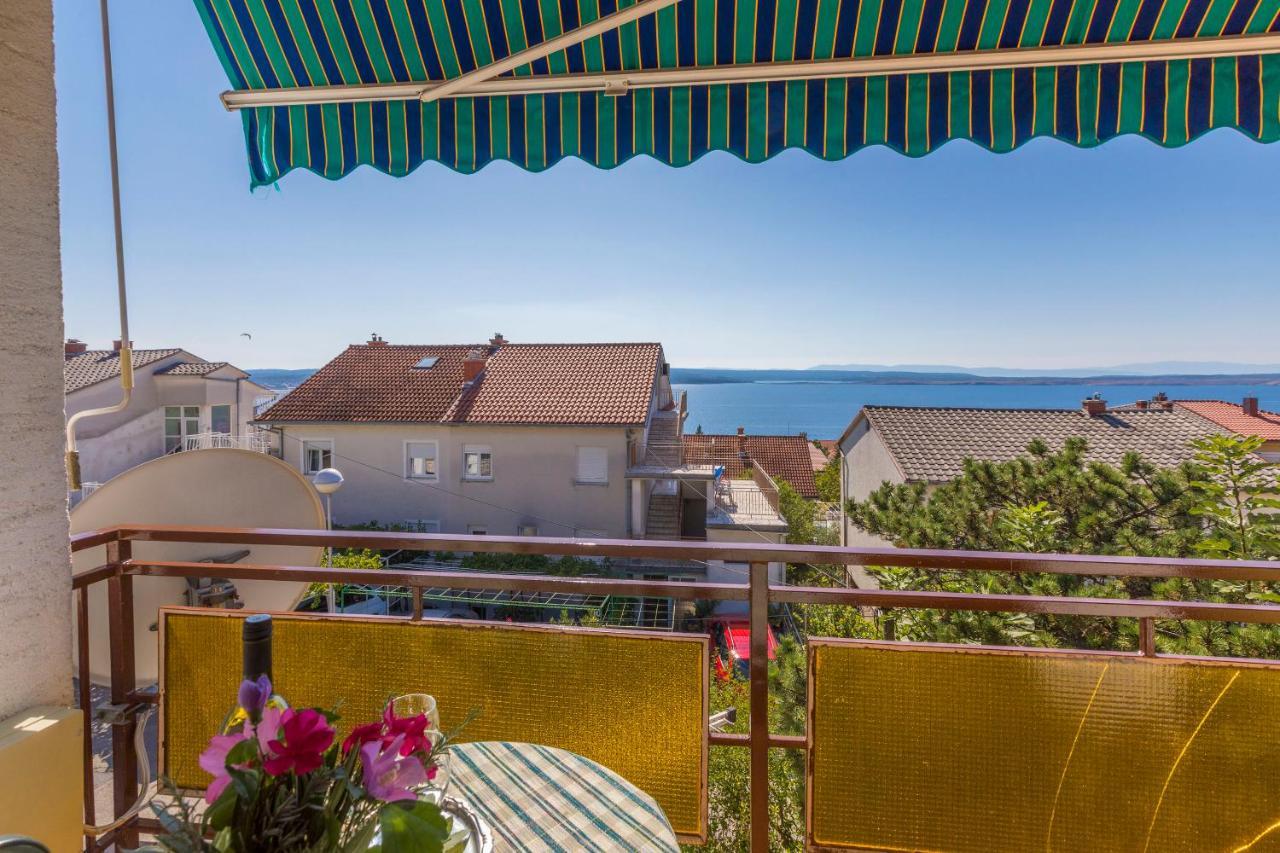 Apartment Mazor Crikvenica Exteriör bild