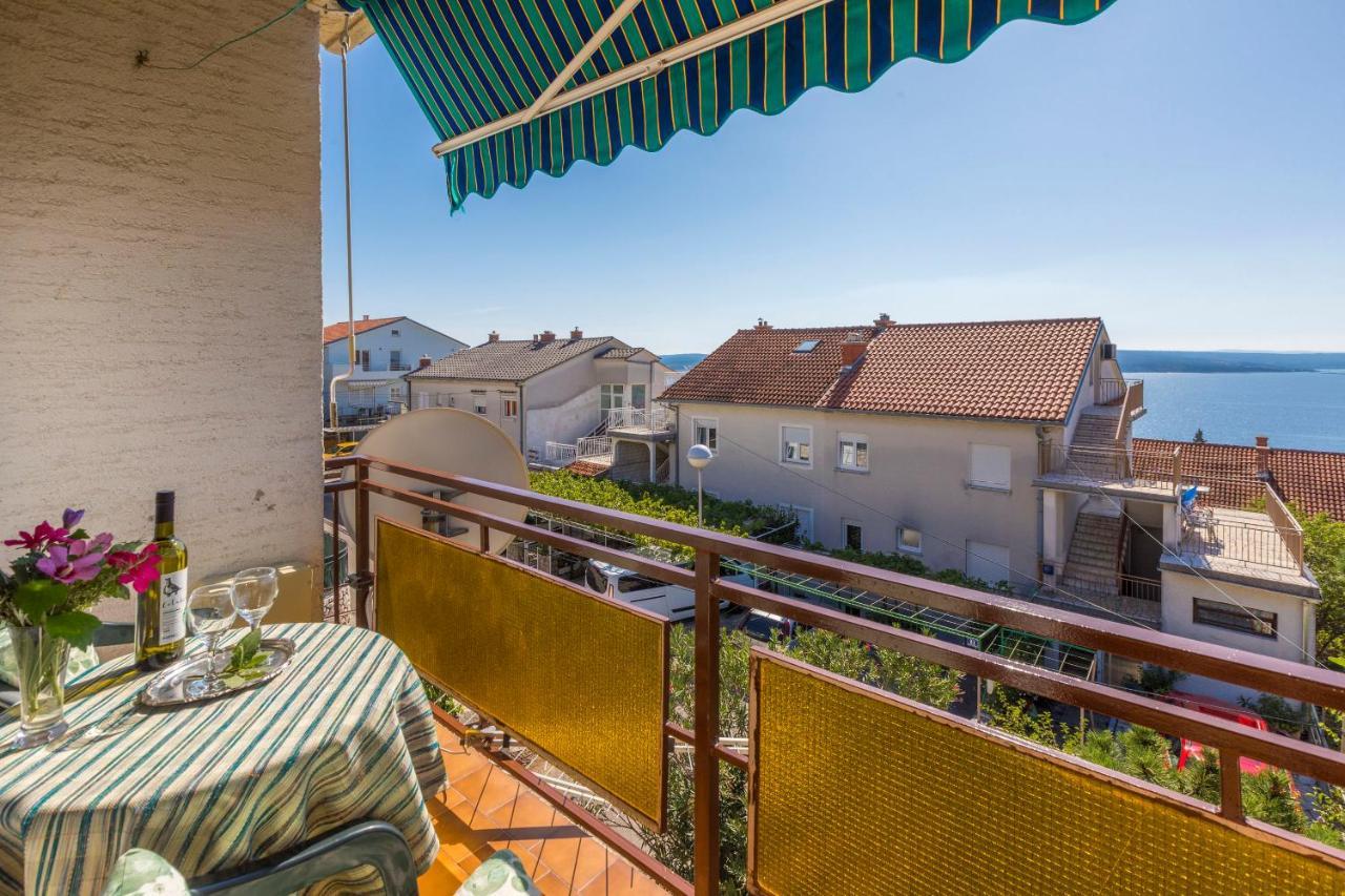 Apartment Mazor Crikvenica Exteriör bild