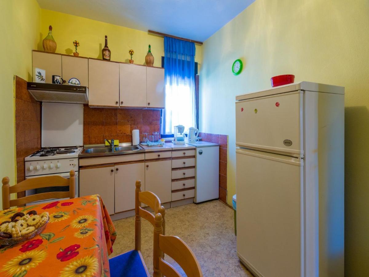 Apartment Mazor Crikvenica Exteriör bild