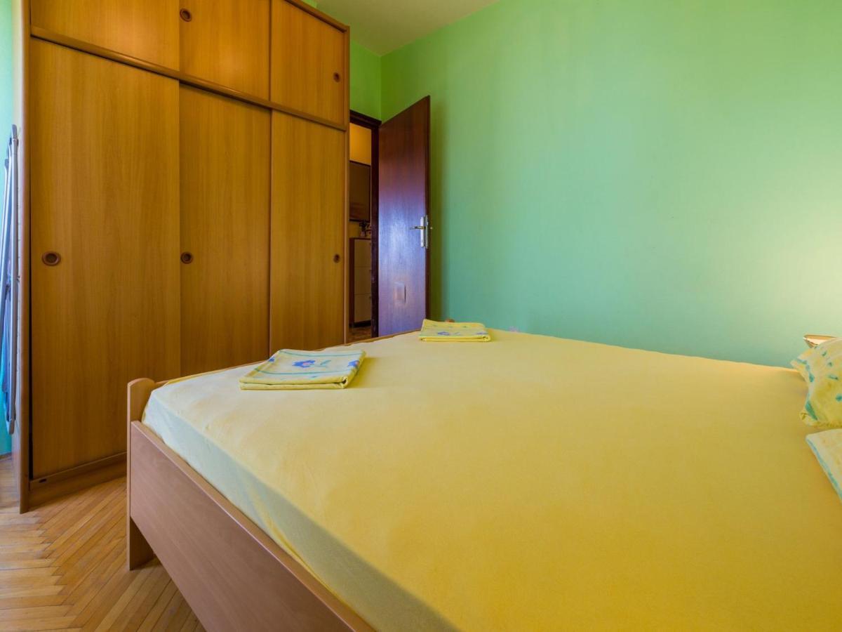 Apartment Mazor Crikvenica Exteriör bild